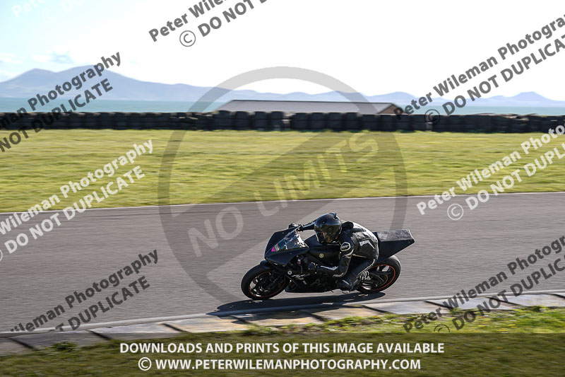 anglesey no limits trackday;anglesey photographs;anglesey trackday photographs;enduro digital images;event digital images;eventdigitalimages;no limits trackdays;peter wileman photography;racing digital images;trac mon;trackday digital images;trackday photos;ty croes